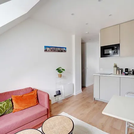 Comfortable And Modern 2p - 16th * Parijs