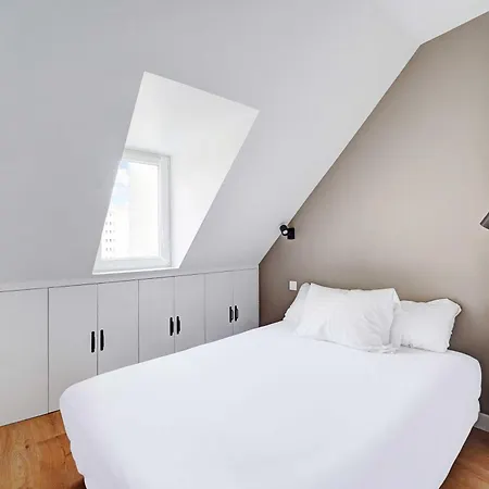 Comfortable And Modern 2p - 16th